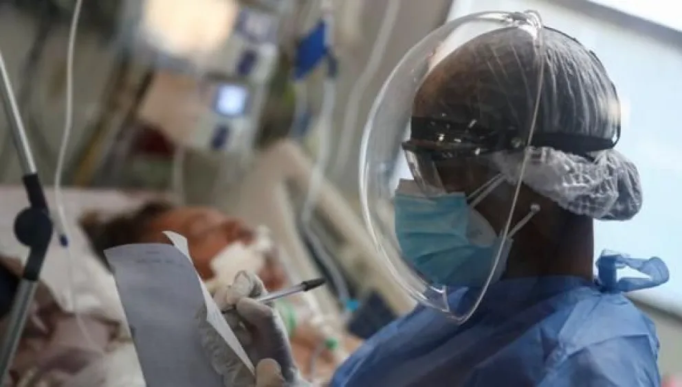 Volvieron a aumentar los casos y las muertes por COVID-19 en Argentina