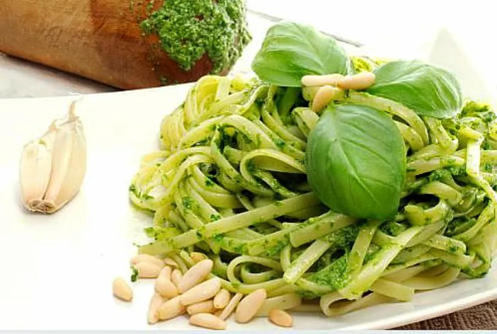 Fideos al pesto: una receta fácil y barata que nunca falla