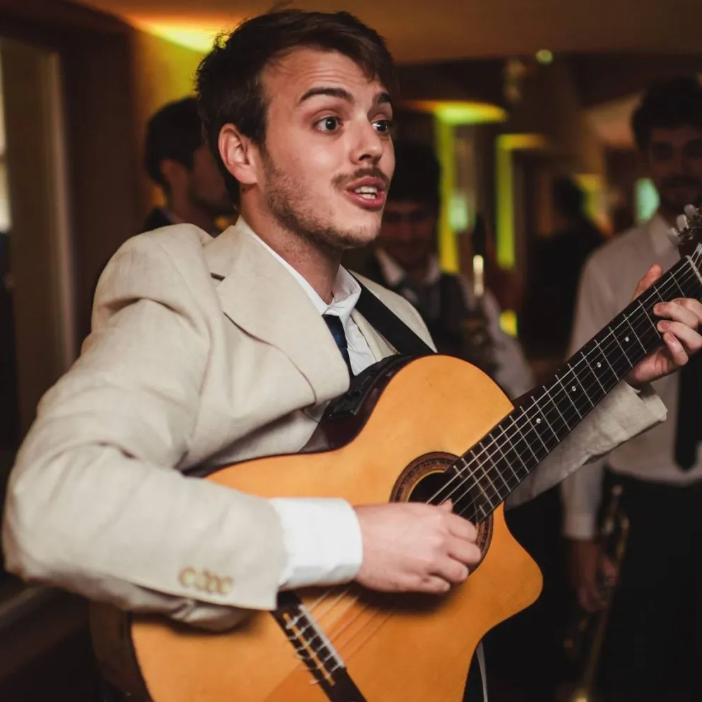 Amós Puig, “A todo o nada”