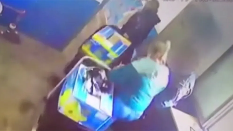 Insólito: de esta manera se fugaron de la cárcel dos presos en cajas de cartón