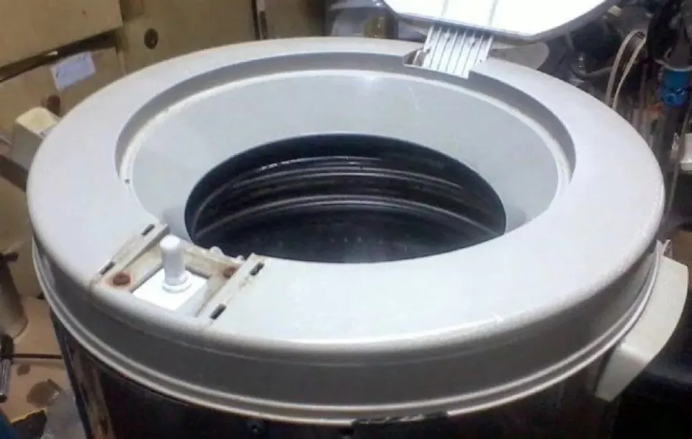 Una nena de dos años quedó atrapada en un secarropas y debieron sacarla los bomberos