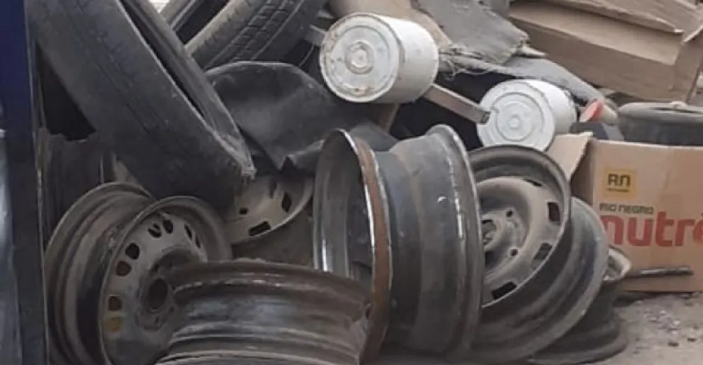 Caso Agostina: vecinos saquean la gomería del hombre que entregó a la joven