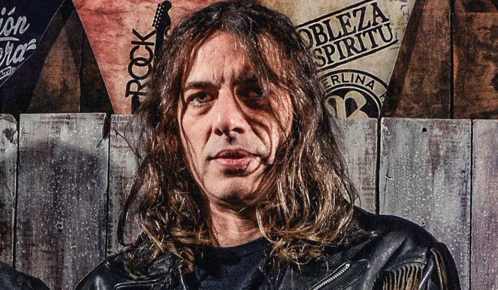 Detuvieron al hijo de Pappo Napolitano por golpear, encerrar y amenazar a su pareja