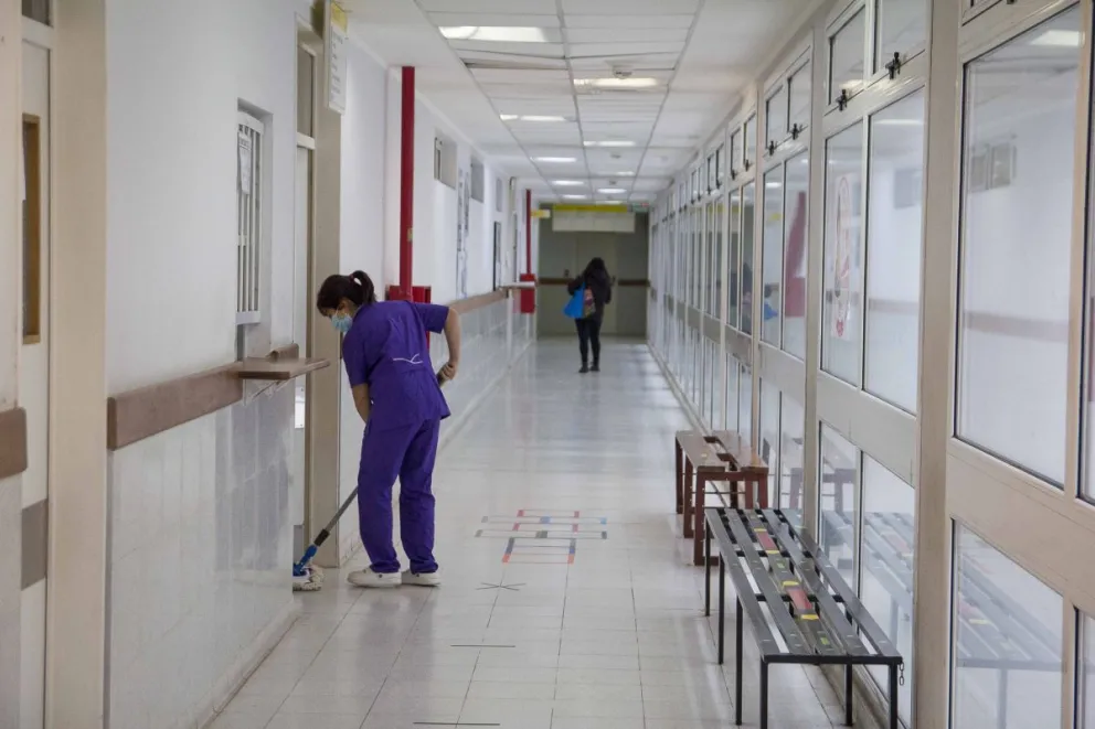 Quince muertos y 649 contagios nuevos en Río Negro