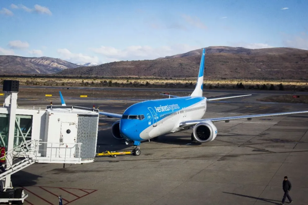 Se reactivó la conexión área entre Viedma y Bariloche