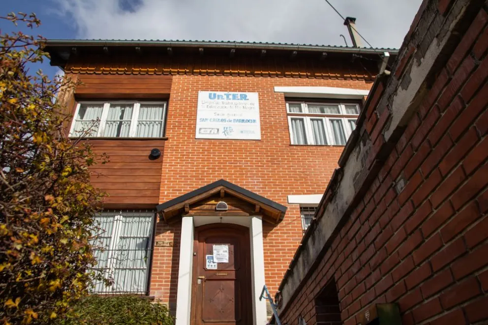 UnTER Bariloche elevó un reclamo colectivo en el Consejo Escolar por los sueldos de noviembre