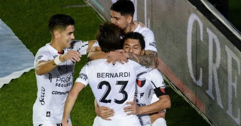 Colón lo mandó a casa al “Diablo” y juega la final con Racing