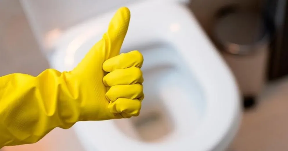 Tres métodos caseros para eliminar por completo el sarro de tu baño