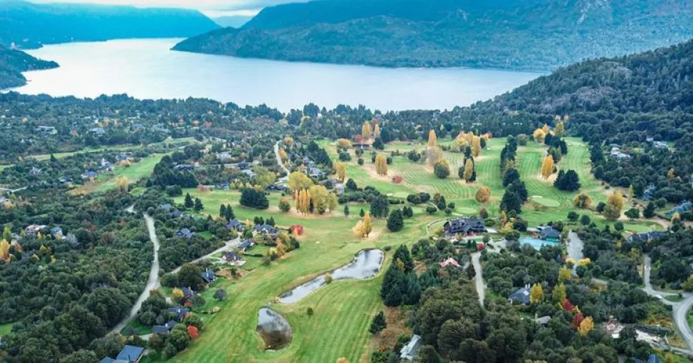 Ordenaron a Arelauquen reabrir el paso entre el territorio de una comunidad mapuche y el barrio Unión  