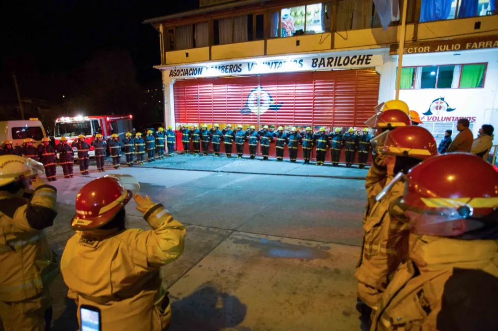 Jornada para visitar, conocer y aprender sobre el cuartel central de Bomberos Voluntarios Bariloche