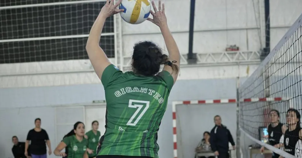 Angustia en Dina Huapi por el inminente cierre del Club Deportivo Gigantes