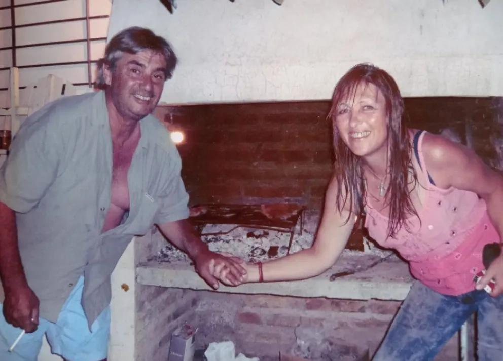 Esposa de Tino John: “Lo fusilaron en un cuarto chiquito, 20 contra uno y con un disparo en la cabeza”