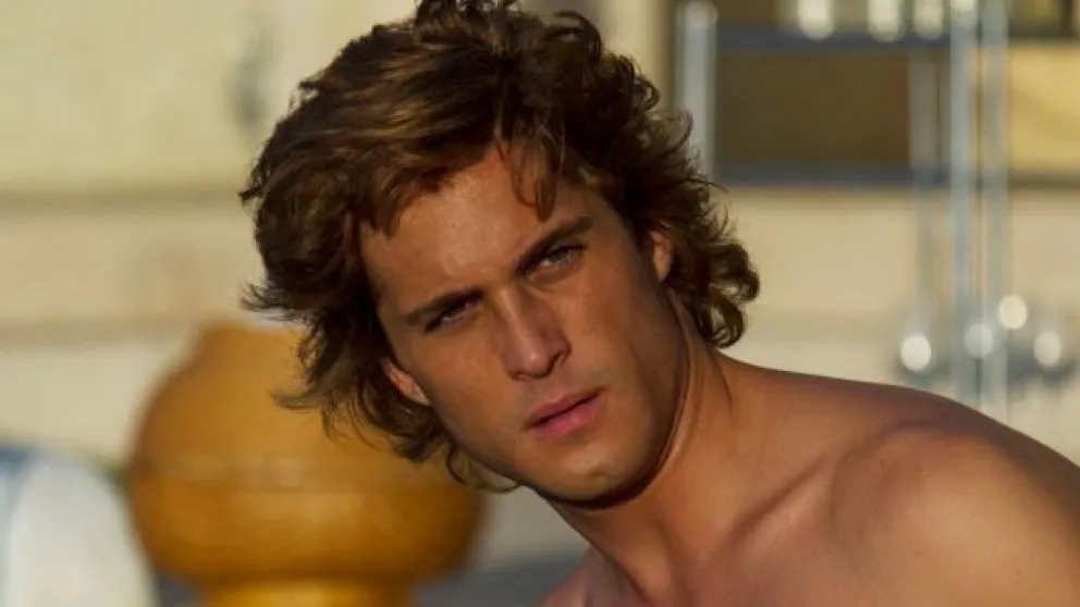 Después de interpretar a Luis Miguel, Boneta se prepara para otra biopic