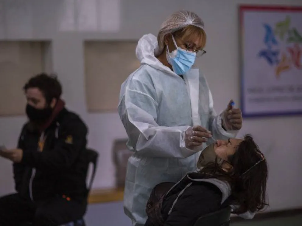 Argentina superó los 4 millones de casos de COVID-19 