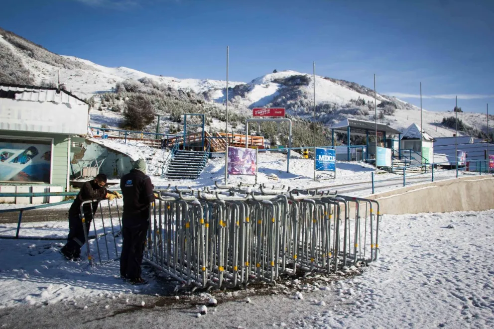 En Catedral esperan por la nieve y ajustan los protocolos 