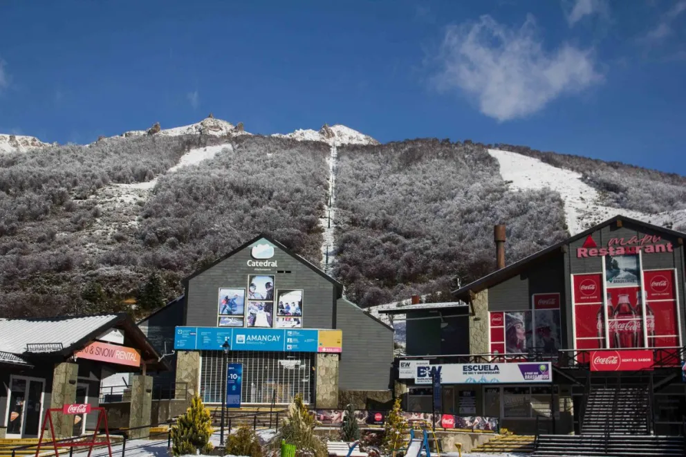 Agentes de Viajes respaldan ordenamiento de Cerro Catedral en Bariloche