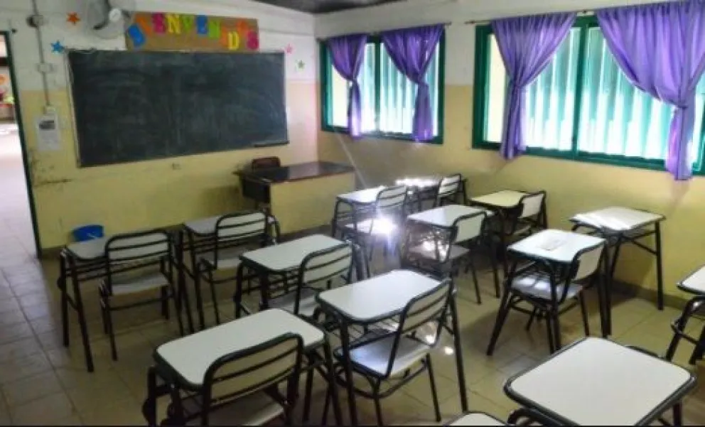 Analizan adelantar las vacaciones de invierno y extenderlas por tres semanas