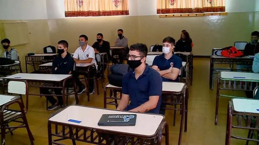 Educación lanzó el programa nacional Egresar: cómo acceder a esta beca