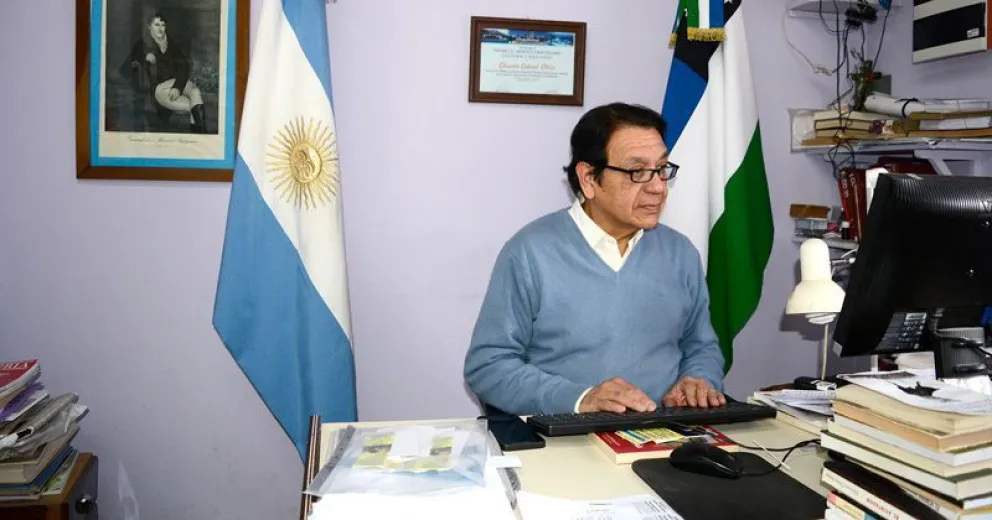 El bibliotecario y el espacio de la mujer 