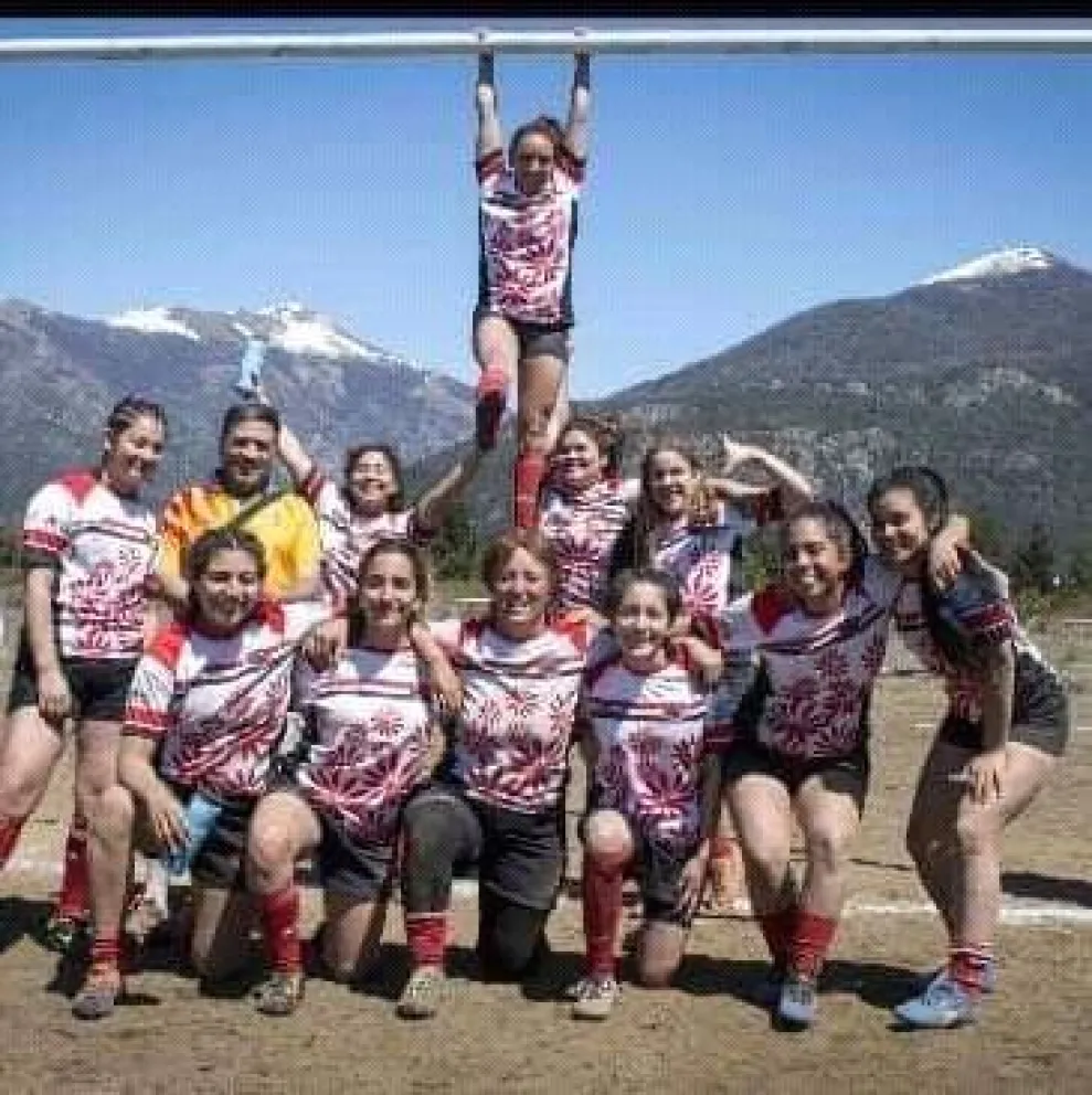 El rugby femenino no descansa