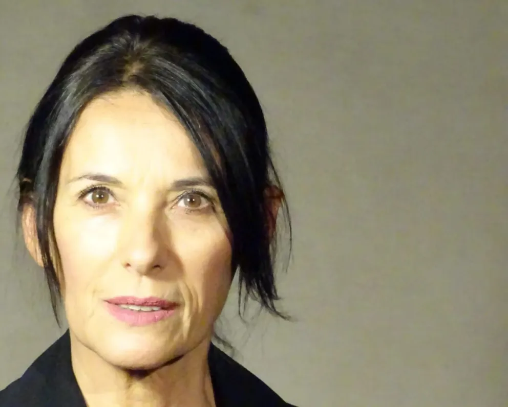 Graciela Novellino guía la práctica vocal en su flamante libro