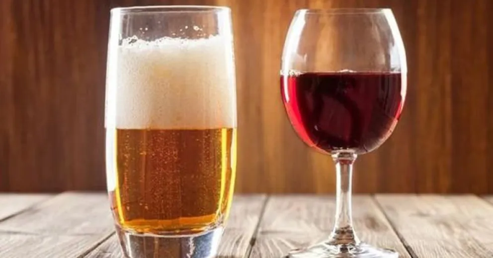 Cerveza o vino: ¿sabías cuál engorda más?