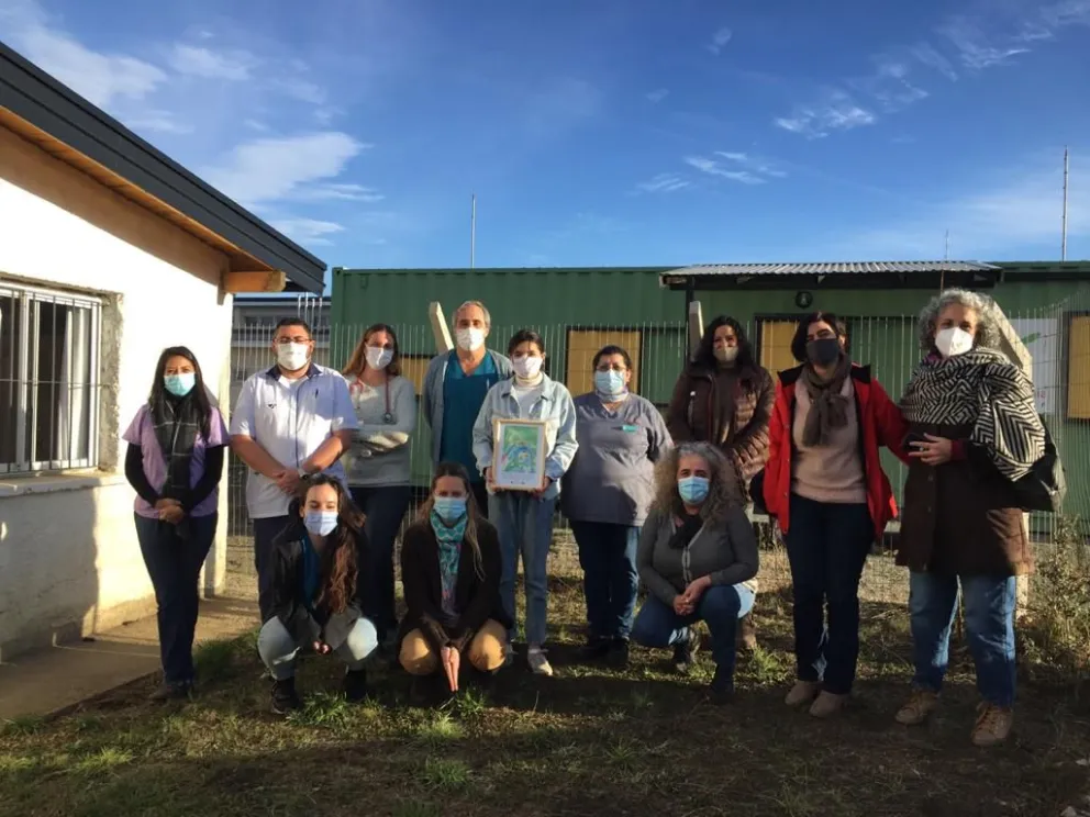 Una estudiante de 13 años reflejó al personal de Salud como sus héroes de hoy