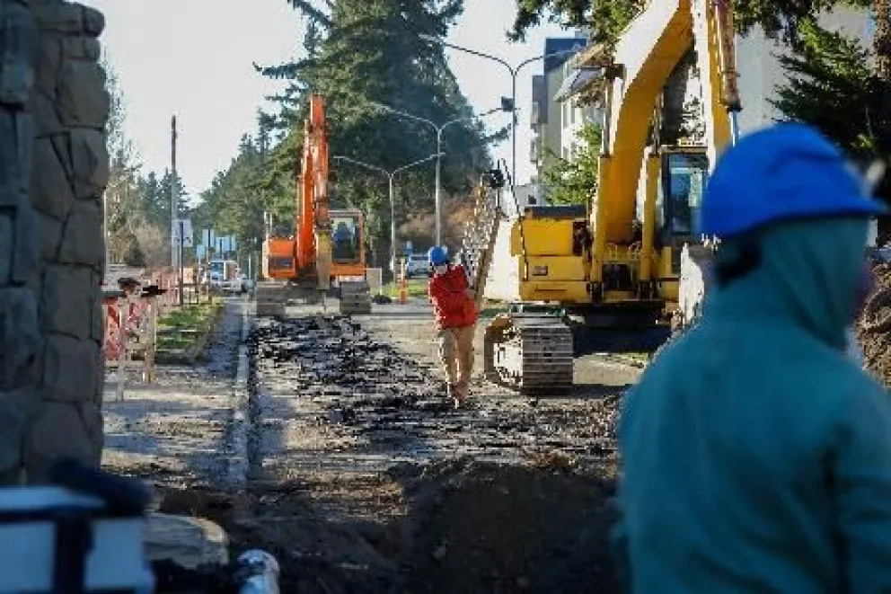 Continúan las obras del Colector Costanero