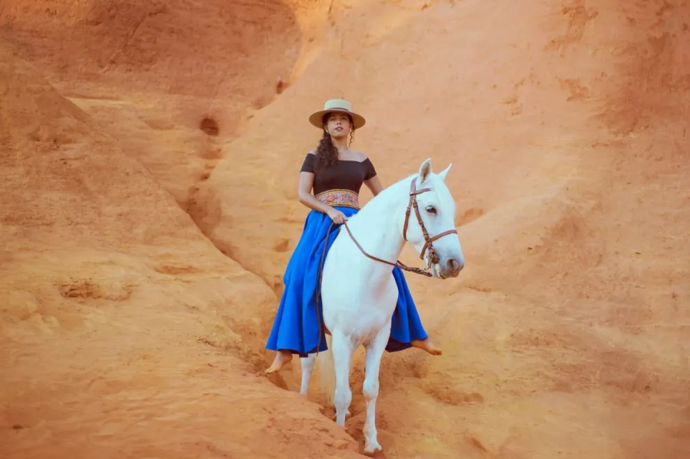 Mandy Lerouge homenajea a Mercedes Sosa en “La madrugada”