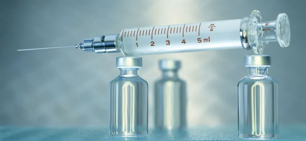 El Gobierno evalúa usar la vacuna CanSino como segunda dosis de Sputnik V