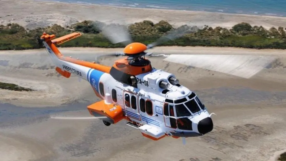 Intensa búsqueda de una mujer que desapareció mientras hacía kitesurf