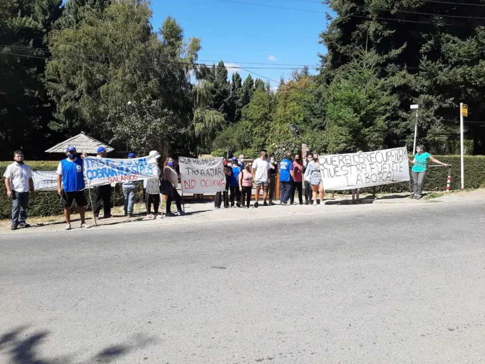 Gennuso pidió por los trabajadores y dijo a la empresa que “genera un daño enorme”