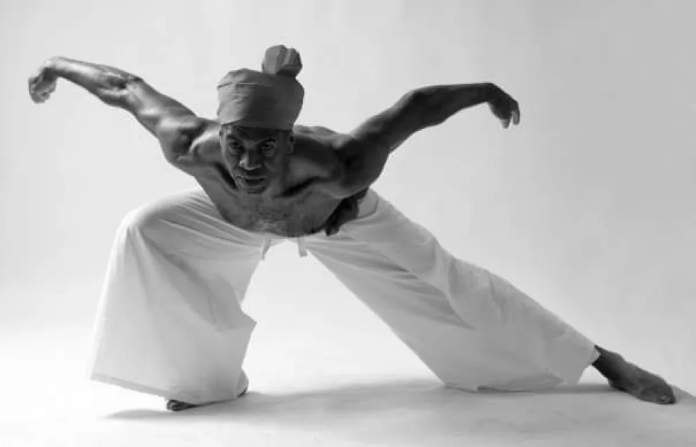 Elenco barilochense prepara obra de danzas afro y contemporánea