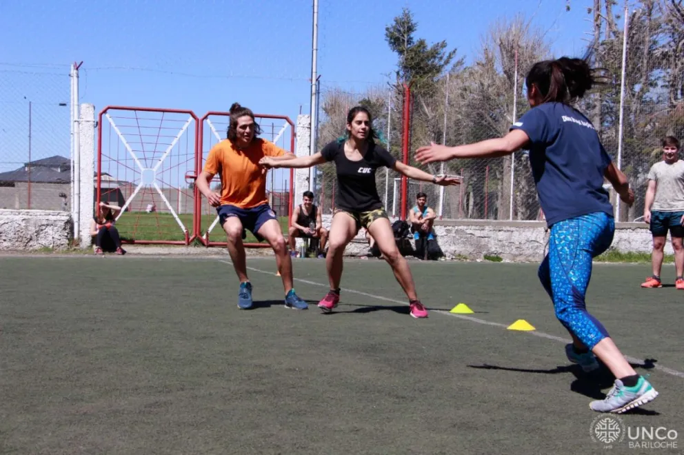 Presentarán cuatro libros de la carrera de Educación Física
