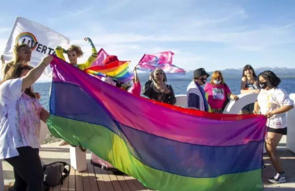 Cuando ser travesti en Bariloche era “un agravio moral” y estaba “prohibido” en público