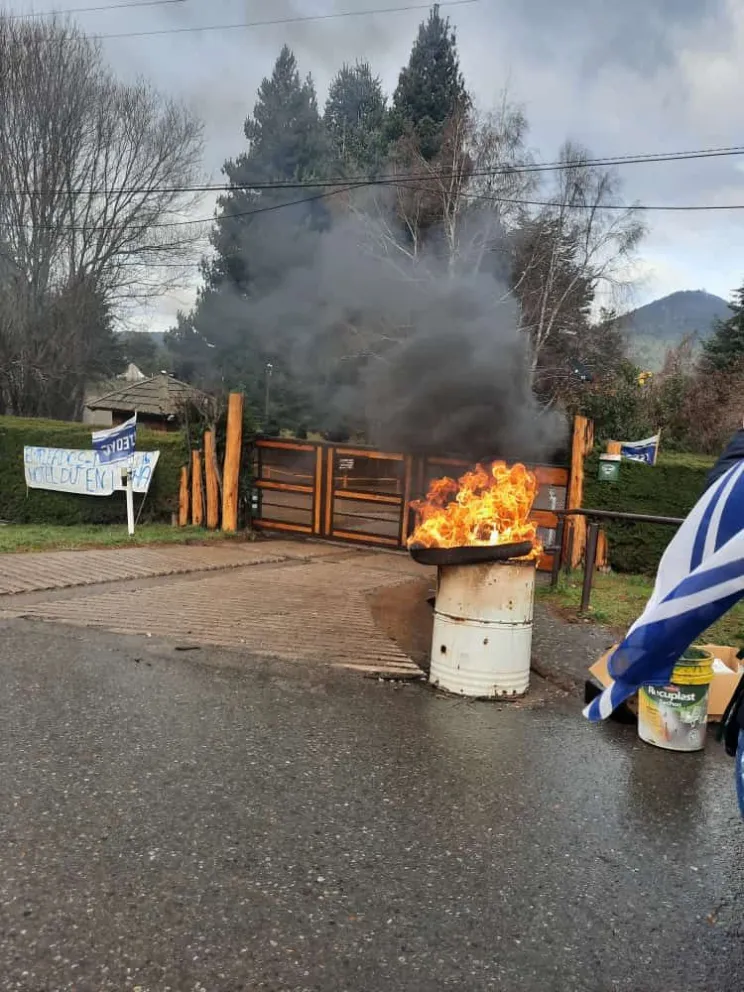 Nuevo reclamo de trabajadores que llevan meses sin cobrar salarios