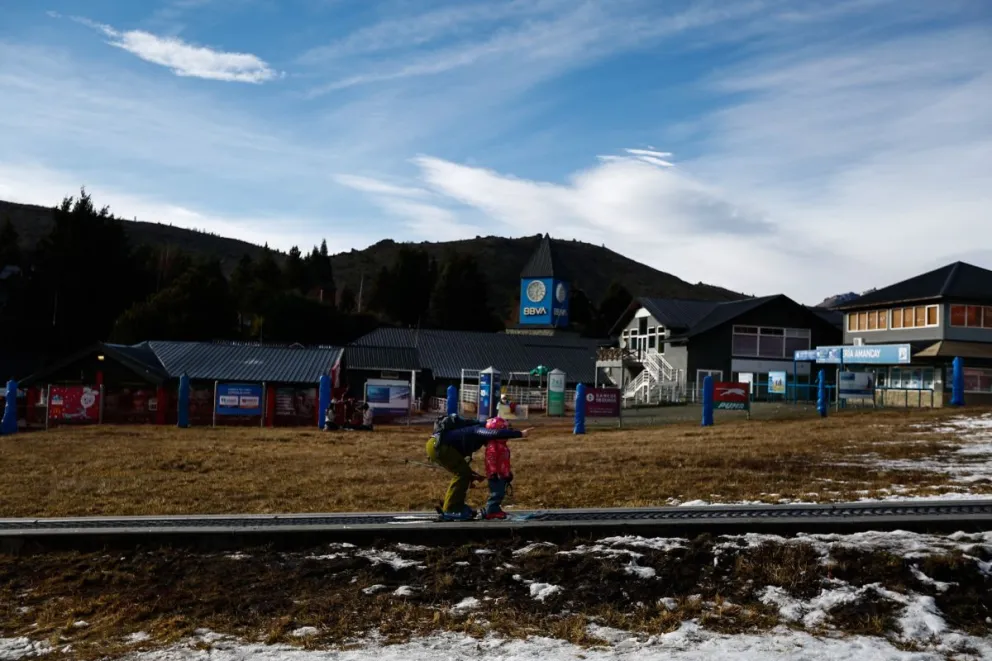 El intendente espera cubrir el 50 por ciento de Catedral con nieve técnica