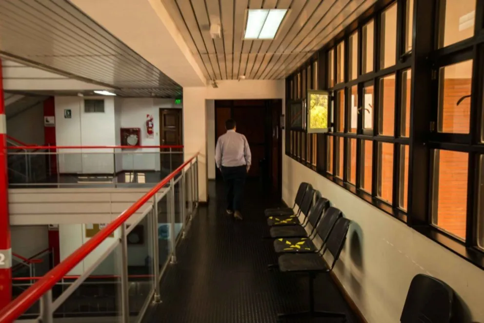 Judiciales se aferran al 34,22% de suba salarial, tras la compulsa en asambleas