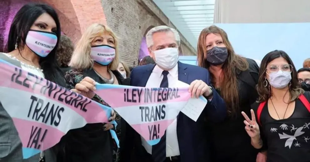 Es Ley la promoción del acceso al empleo formal para travestis, transexuales y transgéneros