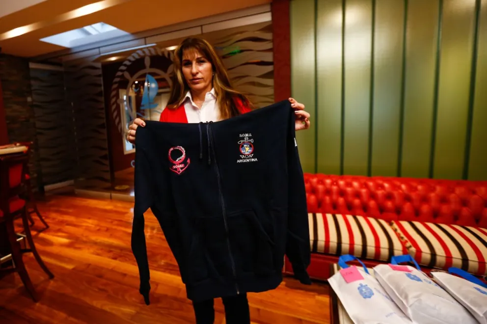 Realizan reconocimiento a trabajadoras de la embarcación en Bariloche