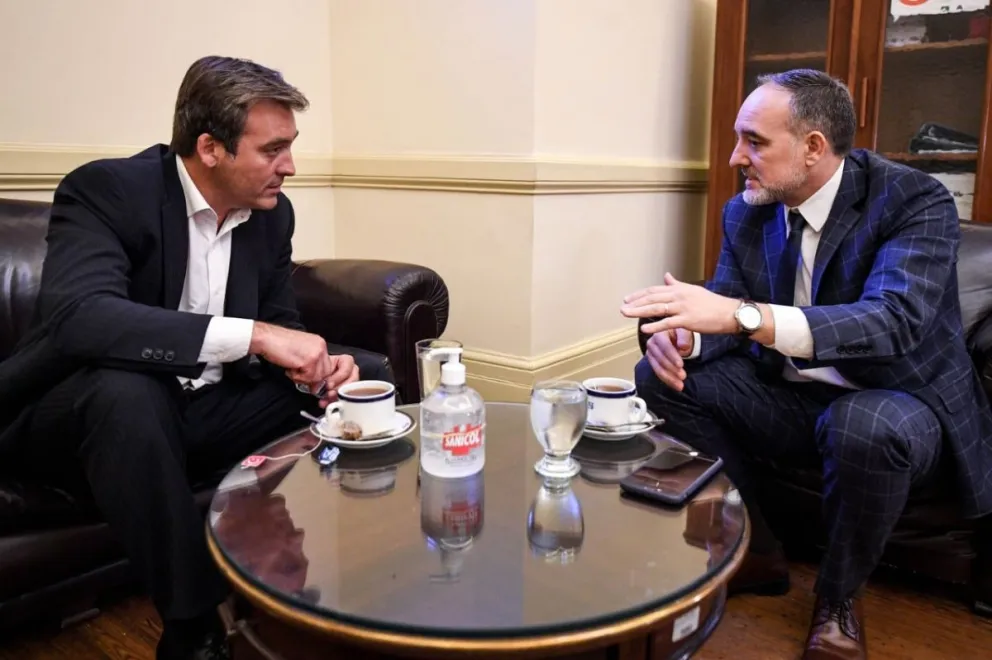 Están las alianzas electorales, ahora faltan los candidatos