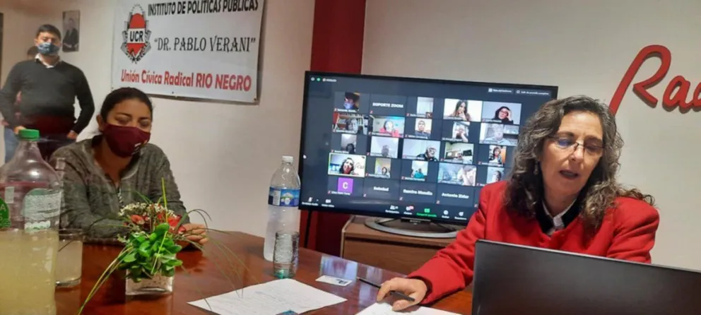 La UCR quiere candidato propio y se aleja del PRO