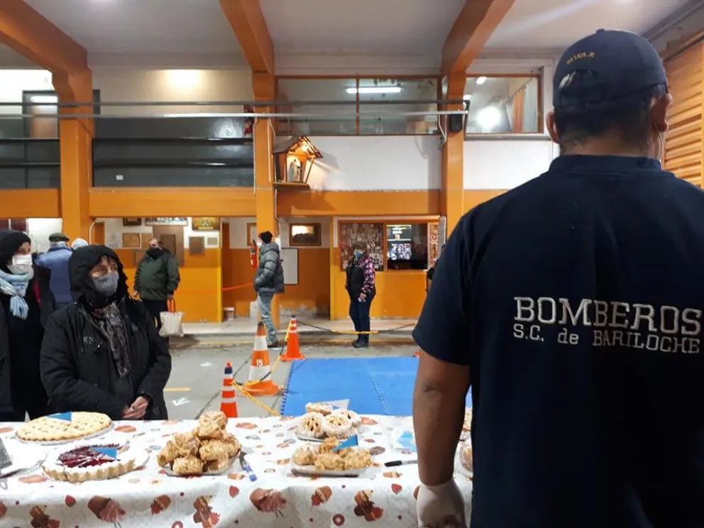 Bomberos Voluntarios logró reunir el dinero para adquirir un accesorio de equipos de respiración autónoma
