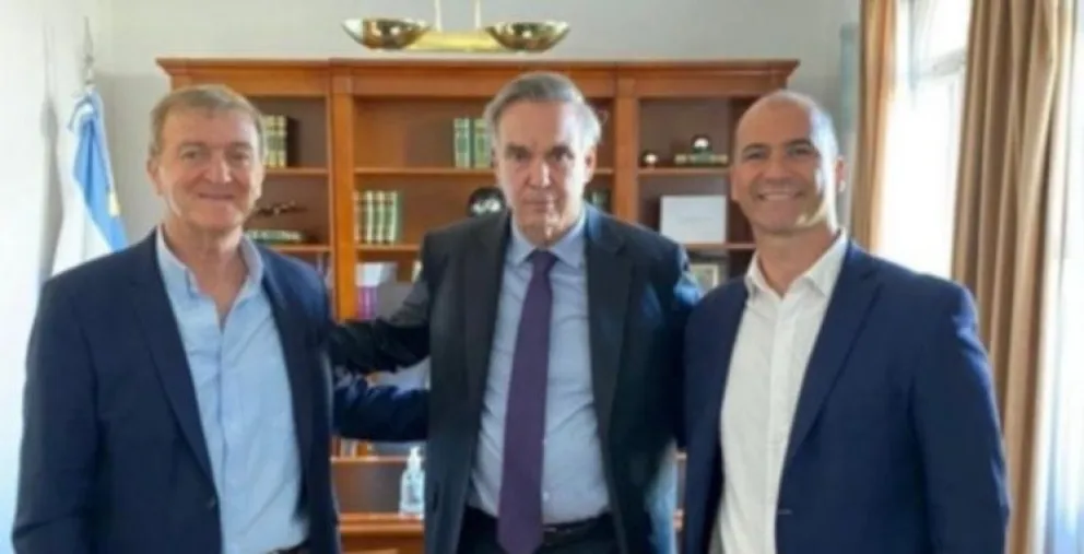 No tan Juntos por el Cambio: cruces entre la UCR rionegrina