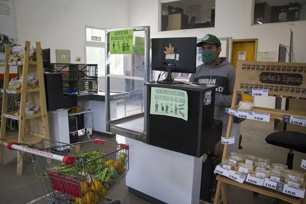 Aseguran que los puestos laborales del Mercado Comunitario no están en peligro