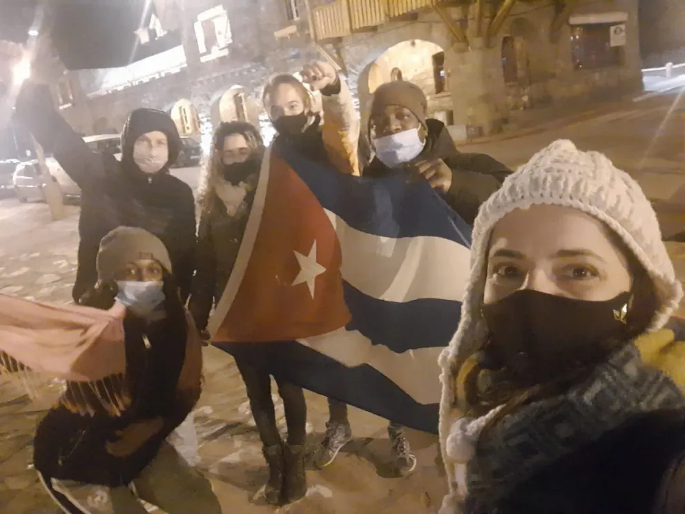 “Los más grandes todavía defienden la Revolución; los más jóvenes quieren un cambio”