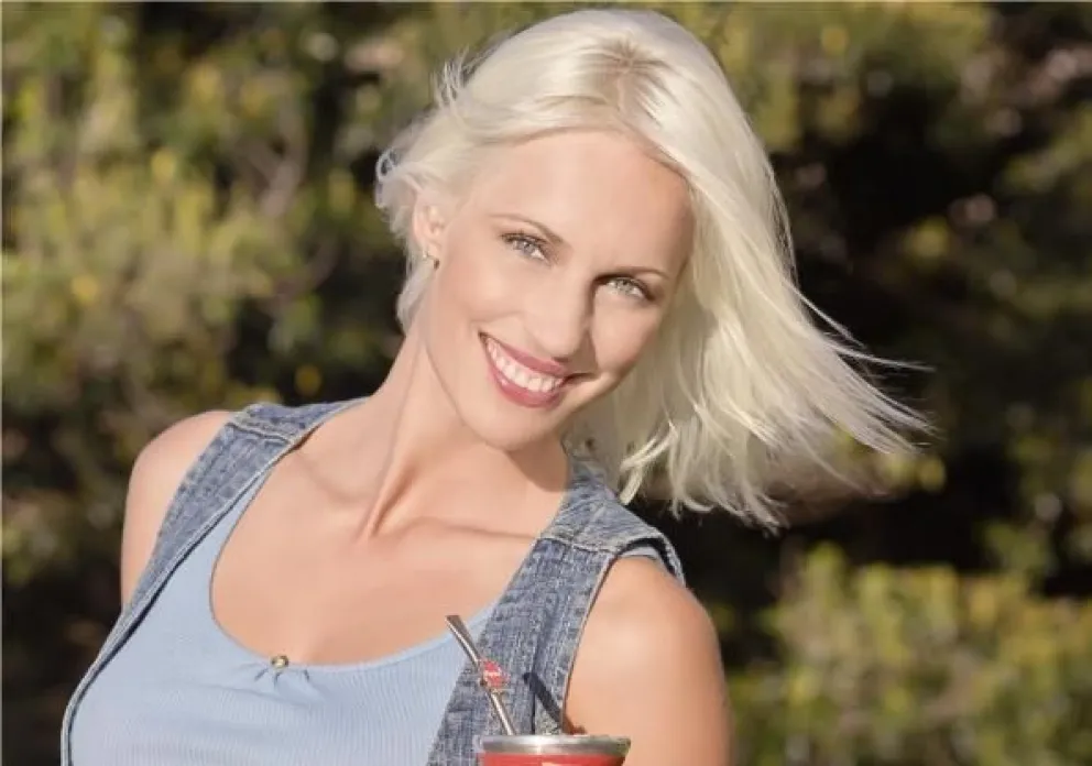 Impresionante cambio: Ingrid Grudke se prepara para torneo de fisicoculturismo