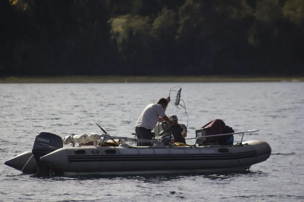 Trabajan en modificaciones de la cámara subacuática en la que la familia pone su esperanza