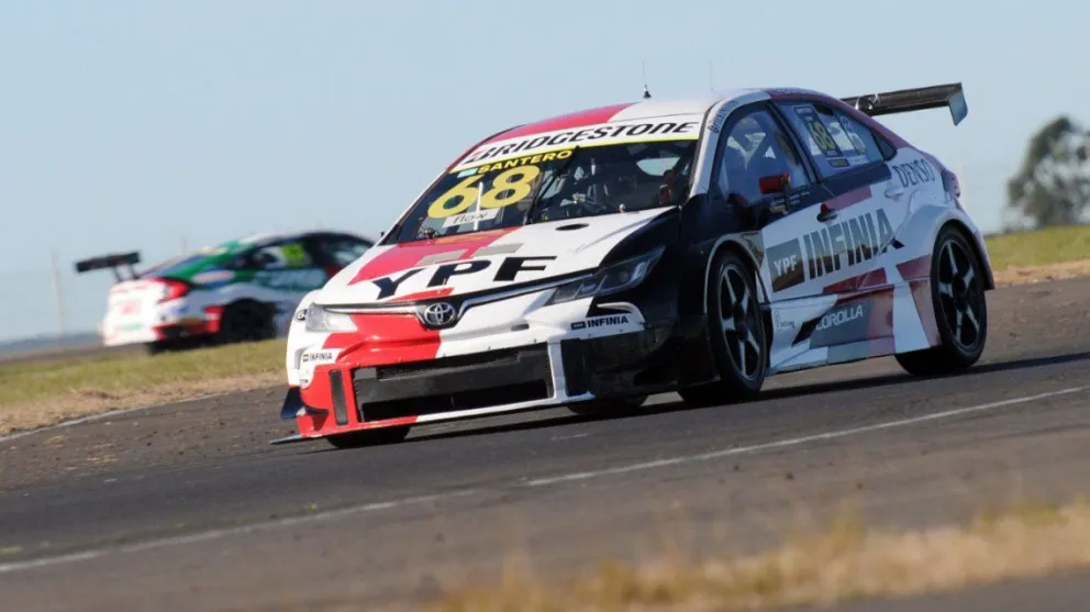 Súper TC2000: Julián Santero ganó la carrera clasificatoria