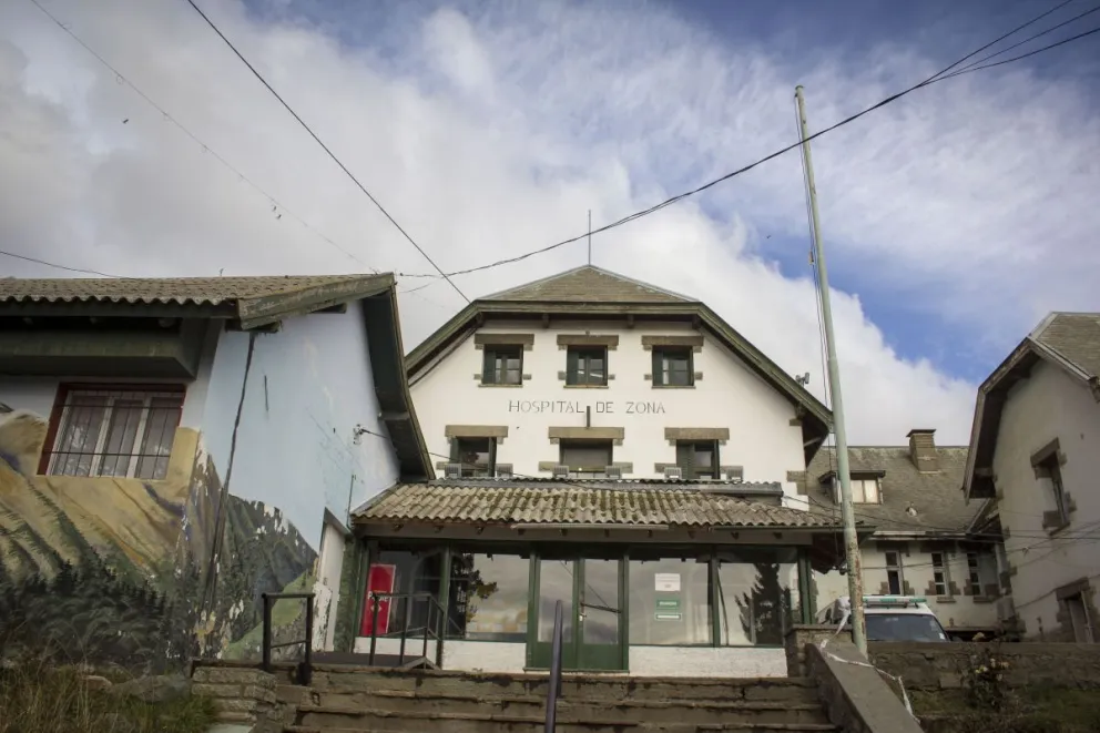 Los contagios apenas superaron las altas en una jornada sin decesos